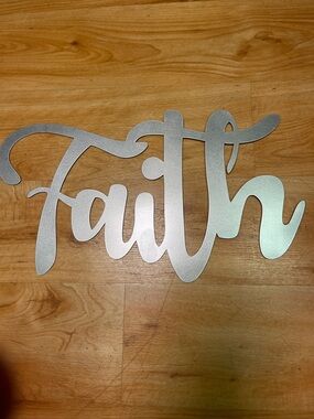 Silver 'Faith' Script Wall Decor